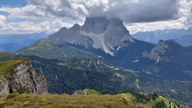 Monte Pelmo da cima Mondeval