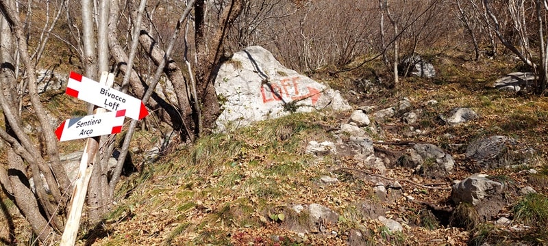 Bivio sentieri Arco Pissol