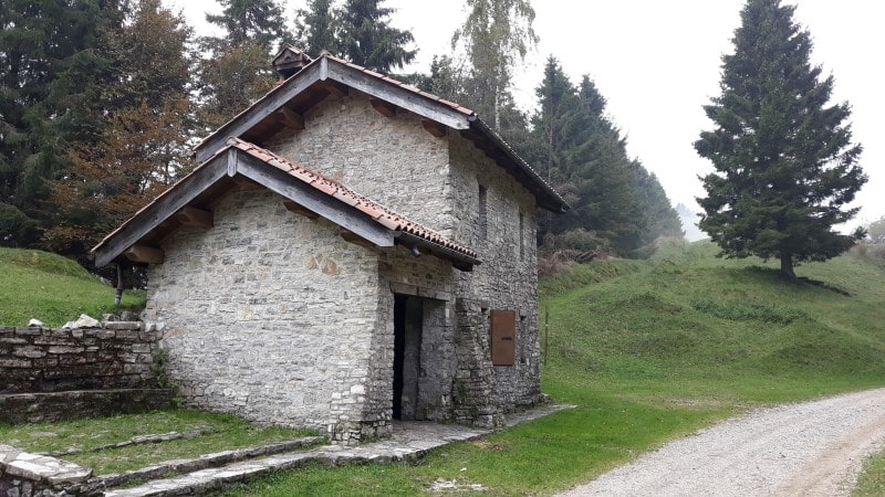 Bivacco Salvedella nuova