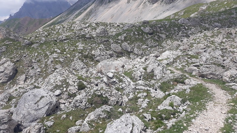 Sentiero 693