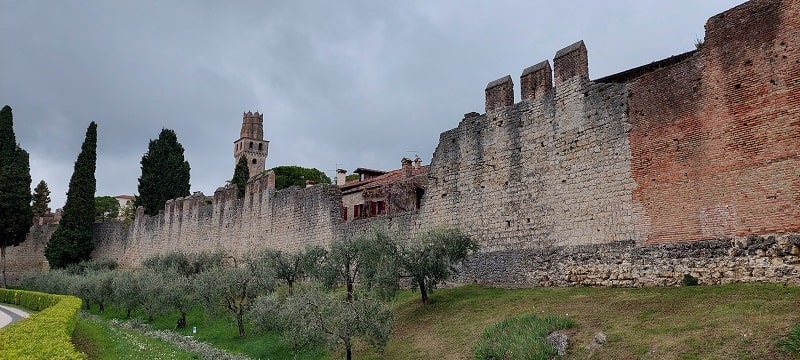 Castello di San Salvatore